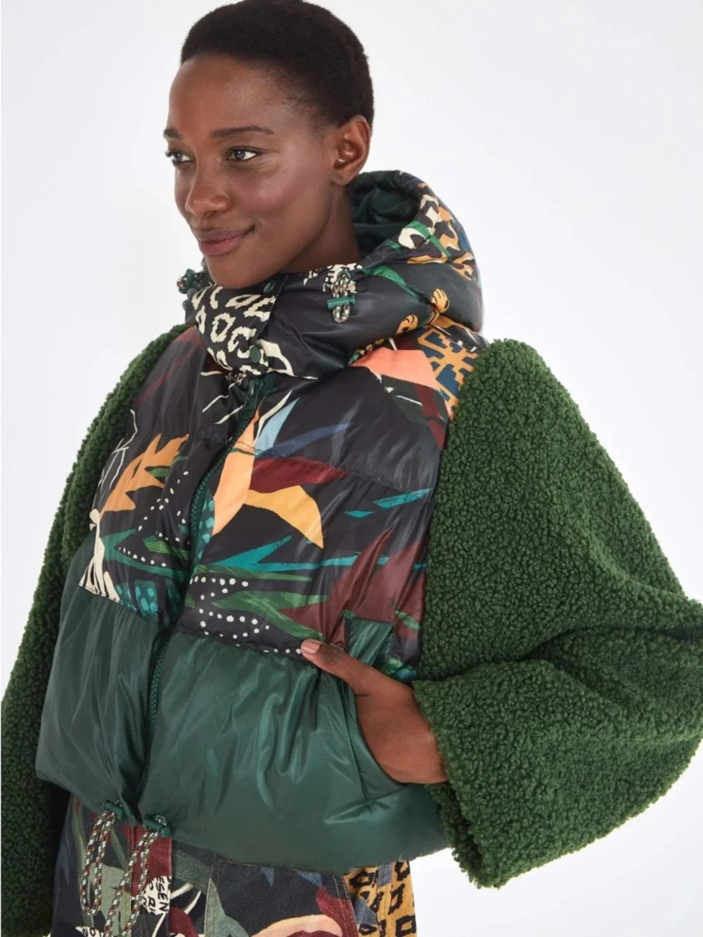 FARM Rio Tropical Forest Reversible Puffer Jacket - Picture 2 of 12